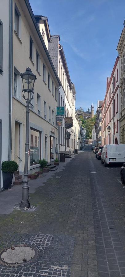 Rheingold Inklusive Einer Flasche Sekt Apartment
